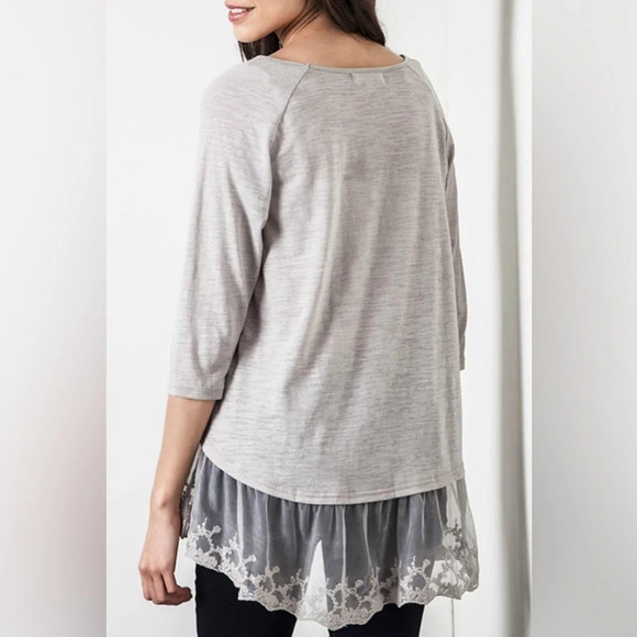 Umgee • Lace Trim Tunic - Picture 2 of 8